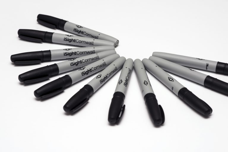 Sharpies – Markie-Value-Permanent-Marker